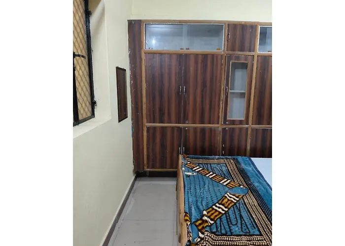 Nirmala Inn Homestay, Prayagraj